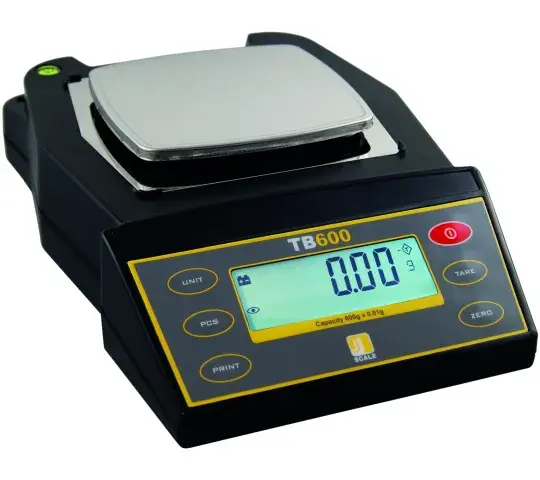 Báscula TB600 doble visor.  Capacidad y precisión: 600g x 0,01g.  21 modos de pesado, bandeja de acero inoxidable, apagado automático, doble pantalla.  Adaptador AC incluido.  Protector conta el viento incluido.  Pies ajustables y nivel.