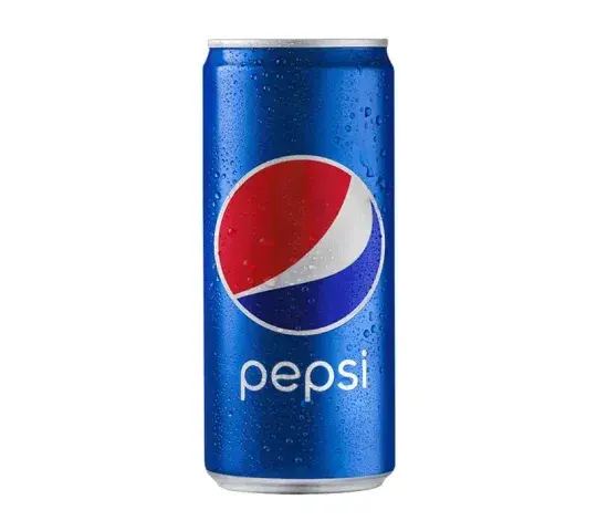 Bote pepsi de ocultación con líquido en su interior.